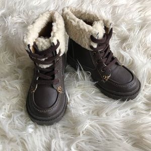 NWOT GAP Kids Sherpa Leather Boots